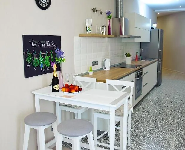 Arcadia Popular Sea View 169 правая Apartman *